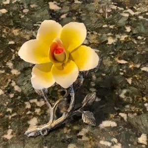 Vintage yellow Rose Capodimonte silver plated porcelain Figurine made in Italy